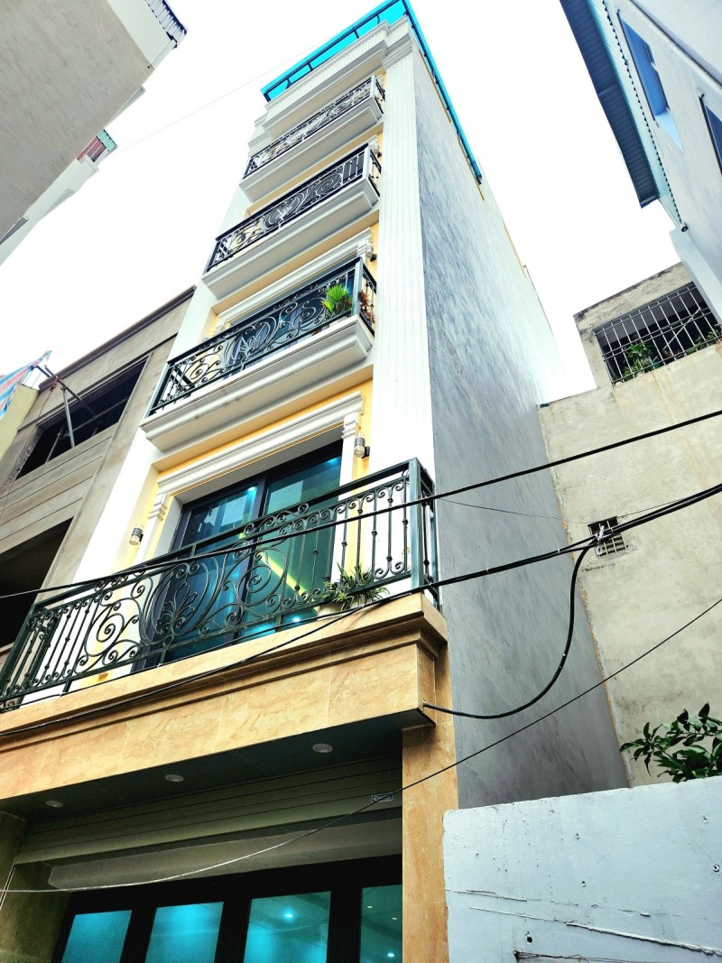 Bán nhà Ngọc Thuỵ,Long Biên 7 tầng,50m,mt4m oto đỗ cửa nhỉnh 12 tỷ - Ảnh chính